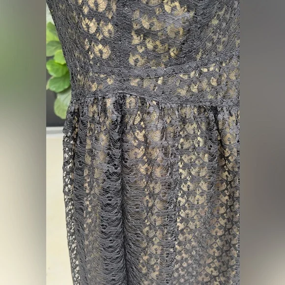 Victoria's Secret Moda International Black Gold Lace Mini Dress Size 8 New - Picture 7 of 10